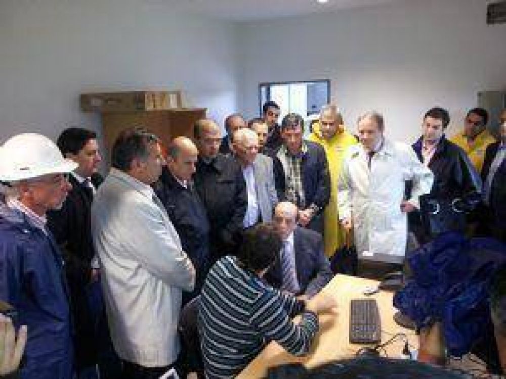 "Con esta obra se avanzar� en el saneamiento de la cuenca Sal�-Dulce"