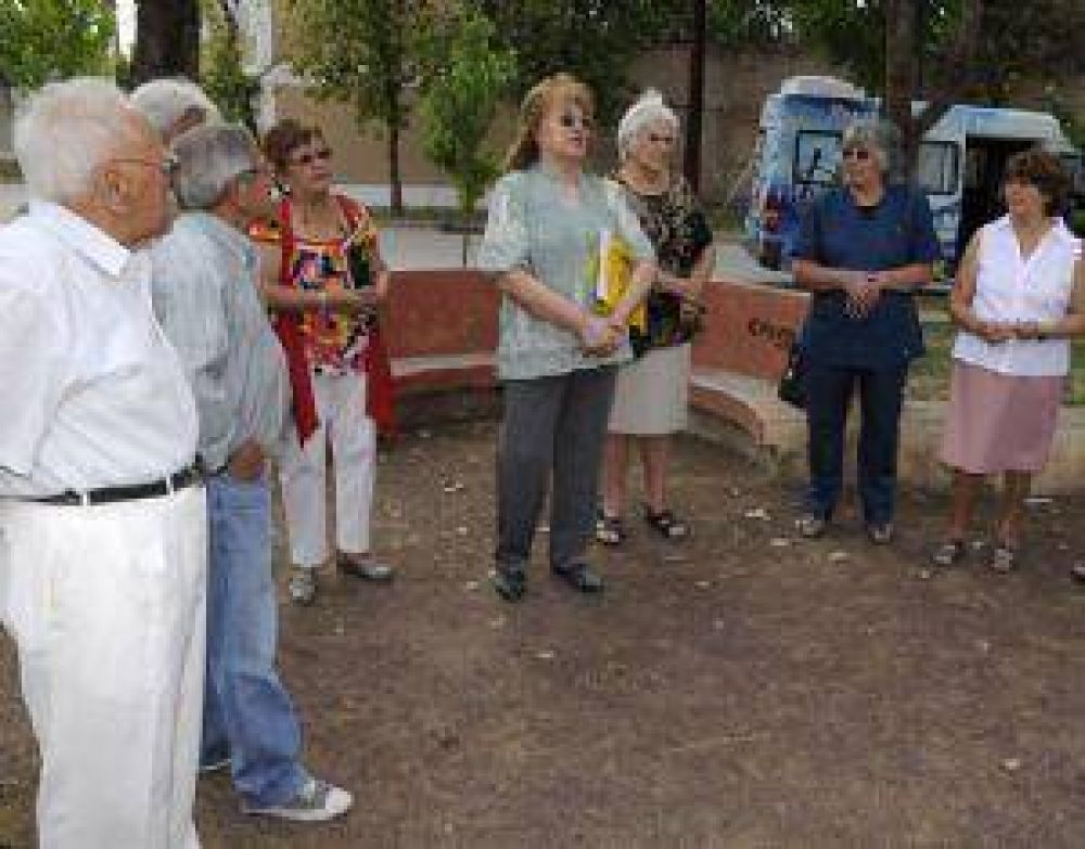 Con muchos proyectos, rodeados de inseguridad