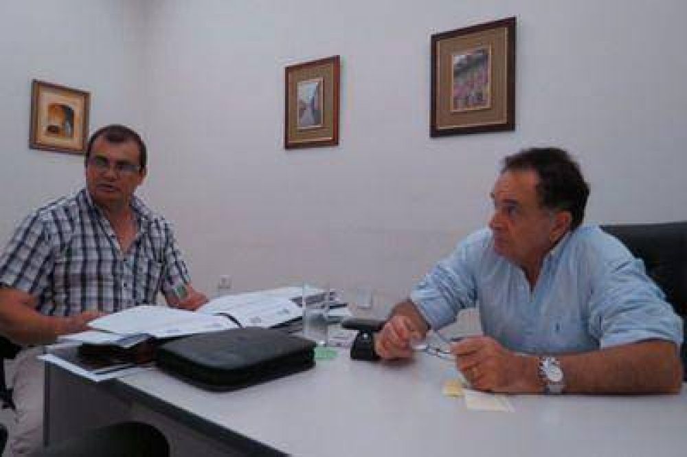 Paraje Ca�aditas cuenta ahora con servicio de electricidad