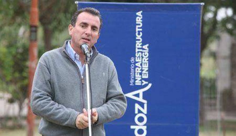 El Gobierno de Mendoza inaugur� obras por $3.500.000 en Guaymall�n