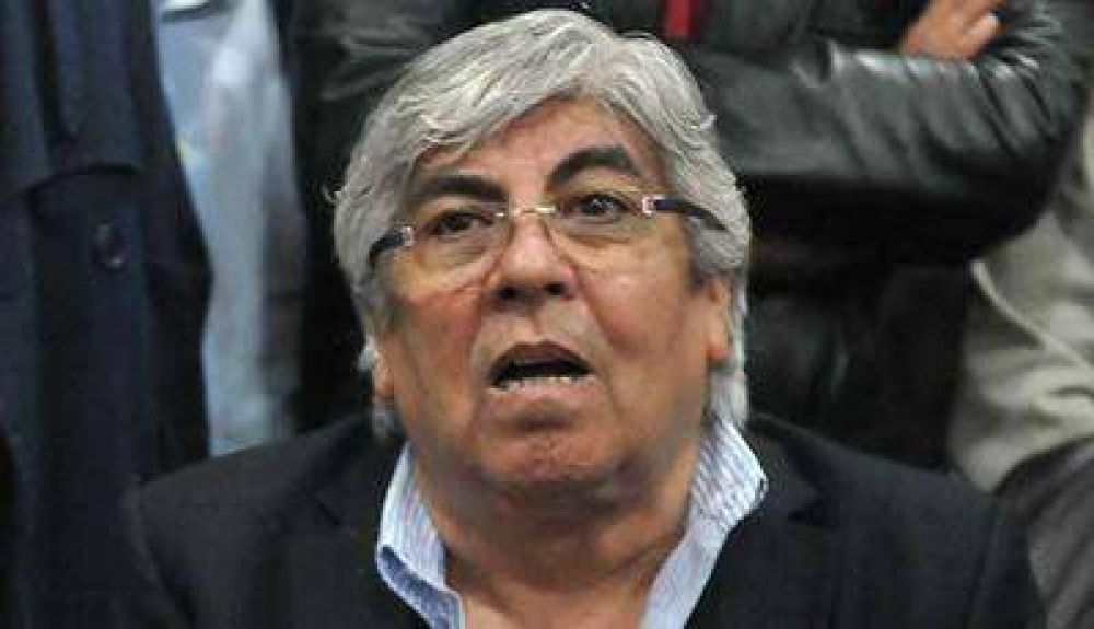 Moyano llega a Comodoro para inaugurar una cl�nica y reunirse con otros gremios