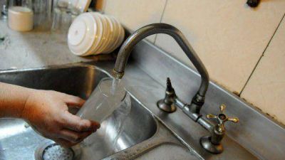 A secas: hoy empiezan los cortes de agua en Gran Mendoza