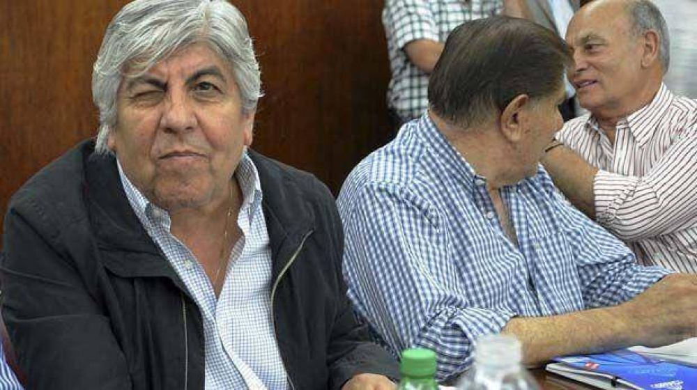 Moyano colocar� la piedra basal de una cl�nica y presentar� su partido