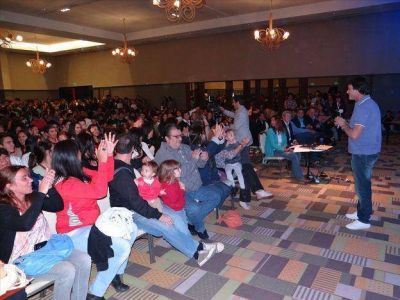 Realizaron un simulacro de voto electr�nico en Maip�