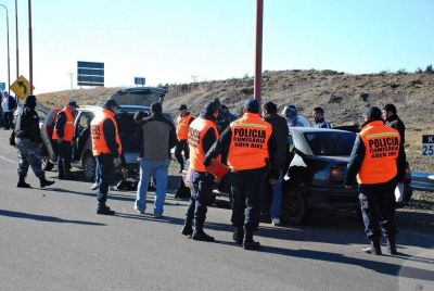 La Polic�a provincial incaut� drogas y un arma durante un operativo sorpresa