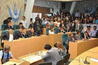 Bloque justicialista adelant� que no aprobar�n �toma de endeudamiento�
