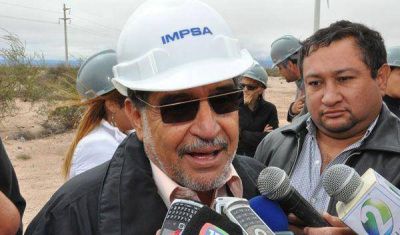 El gobernador anunci� ampliaci�n del Parque E�lico Arauco