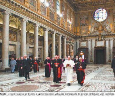 El flamante Papa se diferencia de Ratzinger