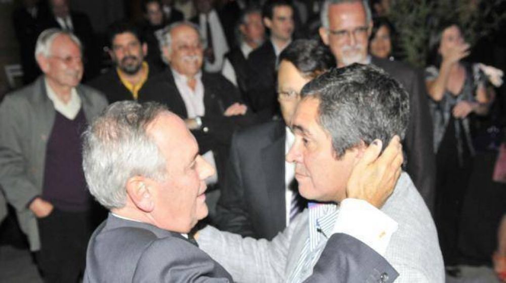 Festejo con la mirada puesta en el futuro