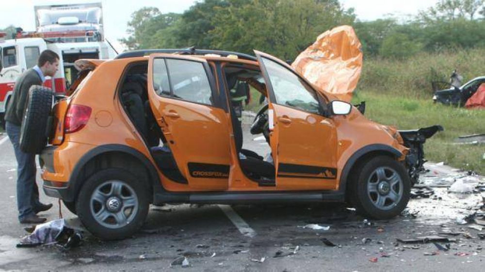 Dos hombres murieron en un choque en la ruta 19