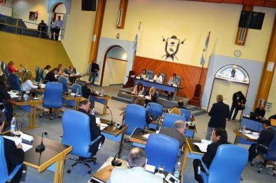 Hugo D�az es ministro del STJ