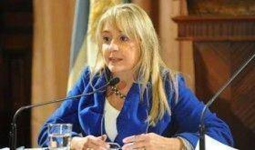 Senadores puntanos aceptaron la sugerencia del papa Francisco I y no viajan a Roma