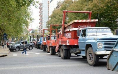 Empresarios de contenedores se quejan por nuevas normas