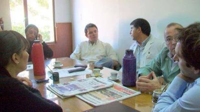 M�dicos advierten que el Hospital podr�a volver a quedar sin el servicio de cirug�a