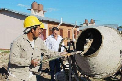Domingo Peppo monitore� avance de viviendas del Barrio Judiciales