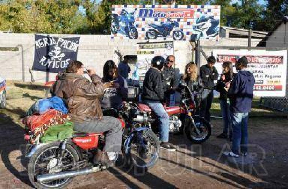 "Hoy llegaron cerca de 150 y esperamos no menos de 400 moteros"