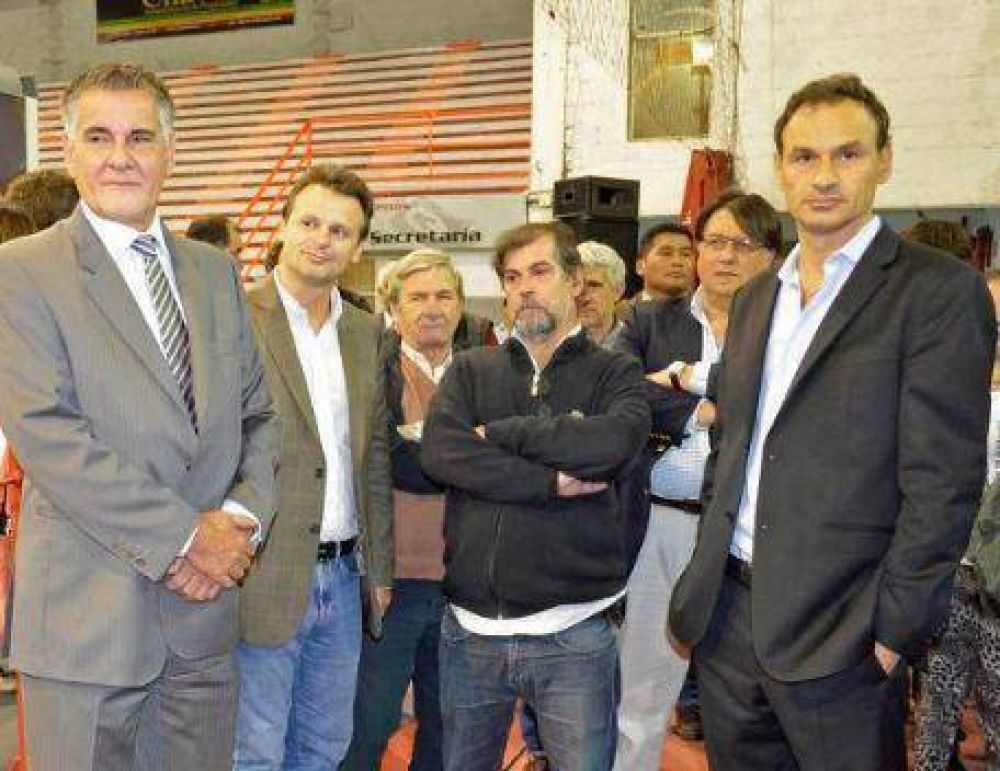 Gabriel Bruera, sobre �N�stor por Todos�: �Este tipo de muestras nos ense�an que hay que seguir por este camino�