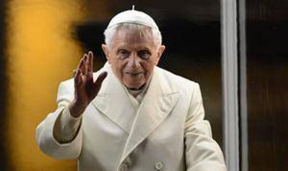 El papa Francisco almorzar� con Benedicto XVI el pr�ximo s�bado