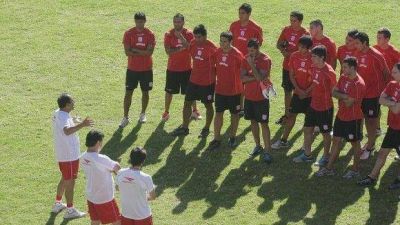 El �Santo� recibe a San Jorge a las 17.30 en Ciudadela. 