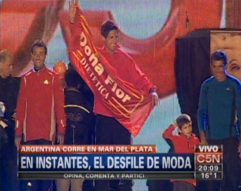 Una multitud particip� en Mar del Plata de la competencia "Argentina Corre"