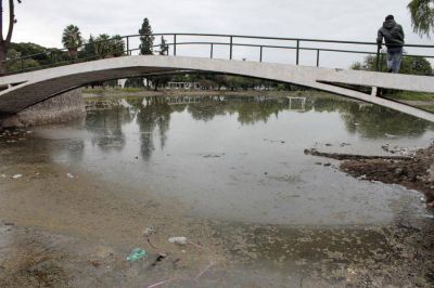 El lago devuelve una imagen inquietante