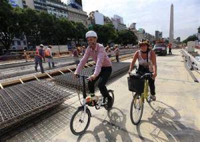 Avanzan las obras del Metrobus por la 9 de Julio