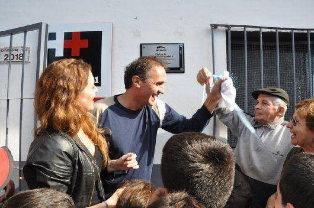 San Mart�n reconstruy� un centro de salud abandonado en el barrio Tropez�n