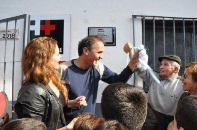 San Mart�n reconstruy� un centro de salud abandonado en el barrio Tropez�n