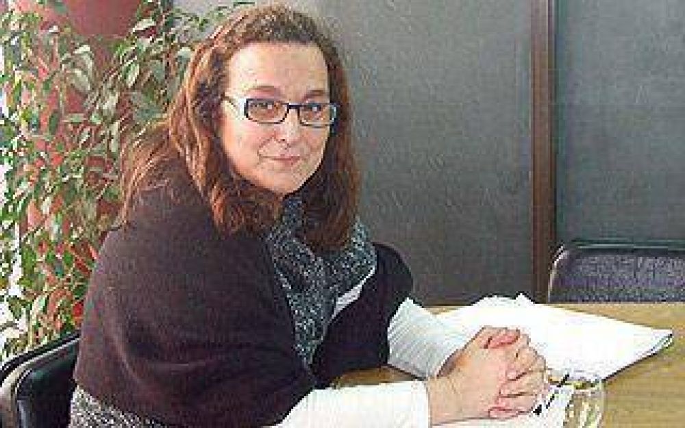 Hilda Granotti confirm� su continuidad en el Gabinete