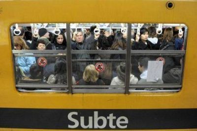 Un�nime rechazo a la suba de la tarifa del subte que regir� desde el mi�rcoles