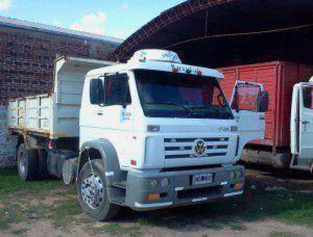 Nuevo rodado para mejorar un servicio de recolecci�n de residuos en Laish�