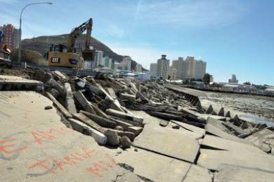 Comenzaron los trabajos sobre calle Duc�s