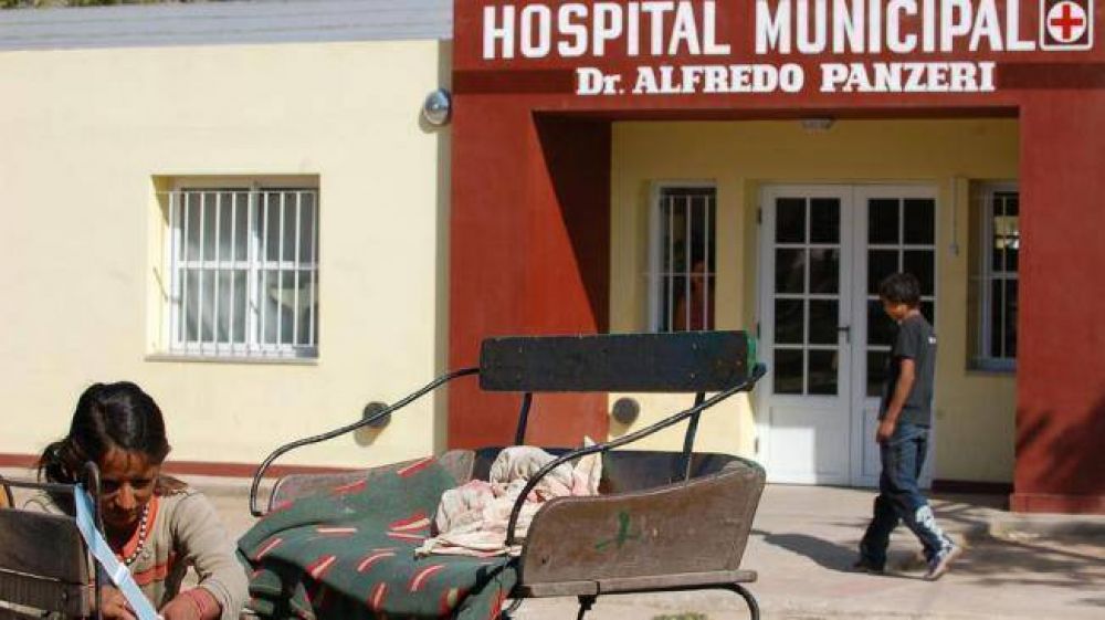 Por falta de m�dicos, suspenden atenci�n