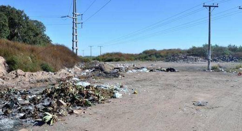 En Laboulaye, Napoli quiere convertir el ex basural en un dep�sito de agroqu�micos