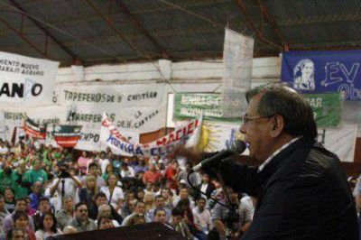 Escobar: �Queremos que los empresarios distribuyan mejor la ganancia�