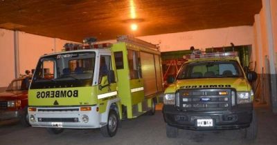 Denuncian grave situaci�n en la Unidad especial de Bomberos de S�enz Pe�a por falta de equipamiento