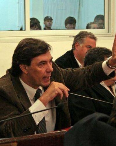 Quieren que los funcionarios se sometan a an�lisis para determinar si son adictos