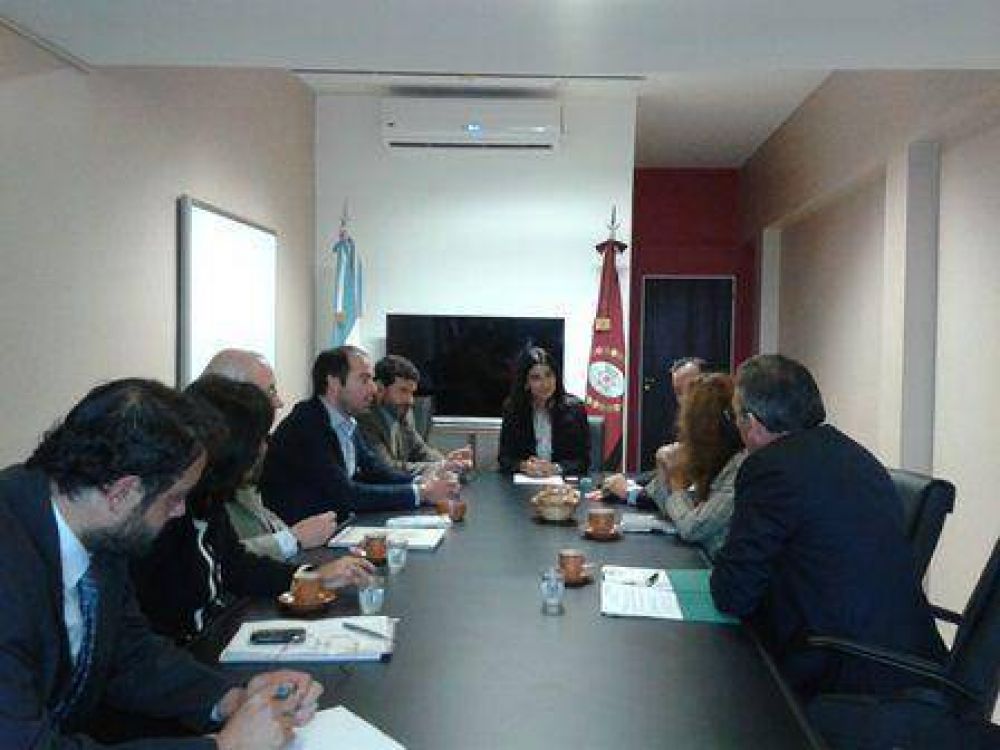 Funcionarios de la Provincia recibieron a representante del Banco Mundial