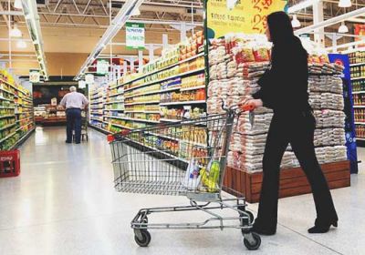 Baj� levemente el costo de la Canasta B�sica en el primer mes del �congelamiento de precios�
