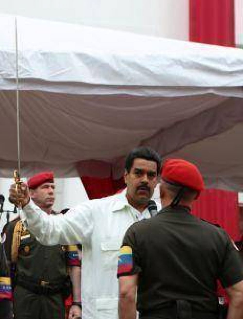 Maduro: "Soy un ap�stol de Ch�vez"