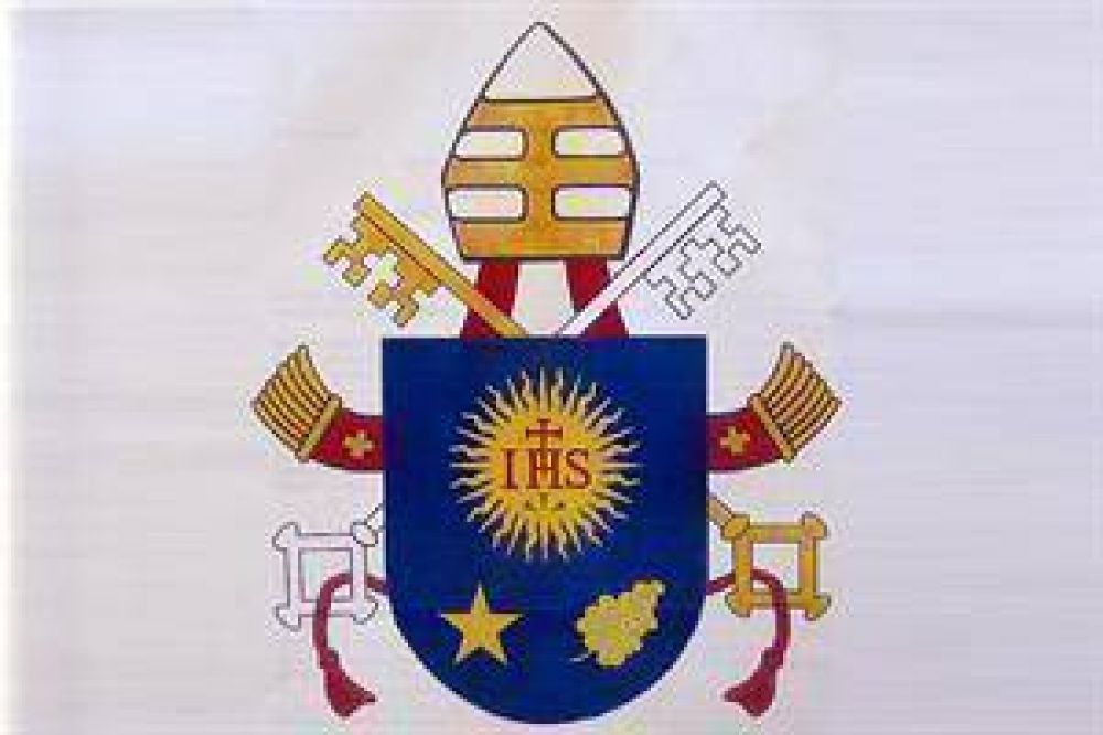 El escudo del papa Francisco tiene detalles del que us en el Arzobispado de Buenos Aires