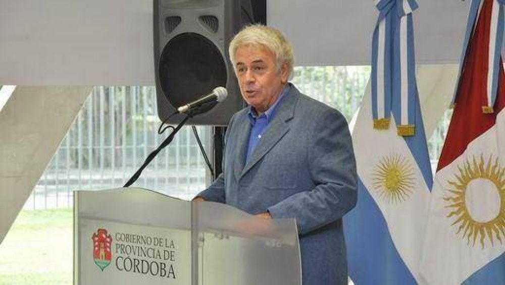 De la Sota dijo que Bergoglio lo ayud� cuando estuvo �desaparecido�