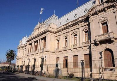El Gobierno propone actividades escolares por la asunci�n del Papa Francisco