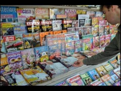 El papa argentino hace explotar las ventas de diarios y revistas