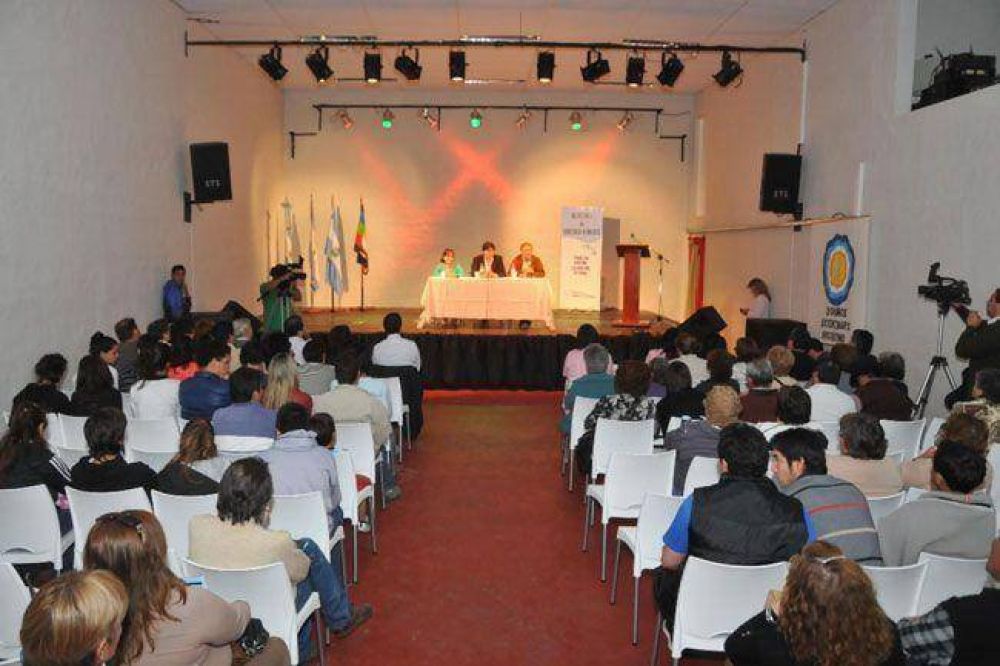 La Semana de la Memoria se inici� en Victorica