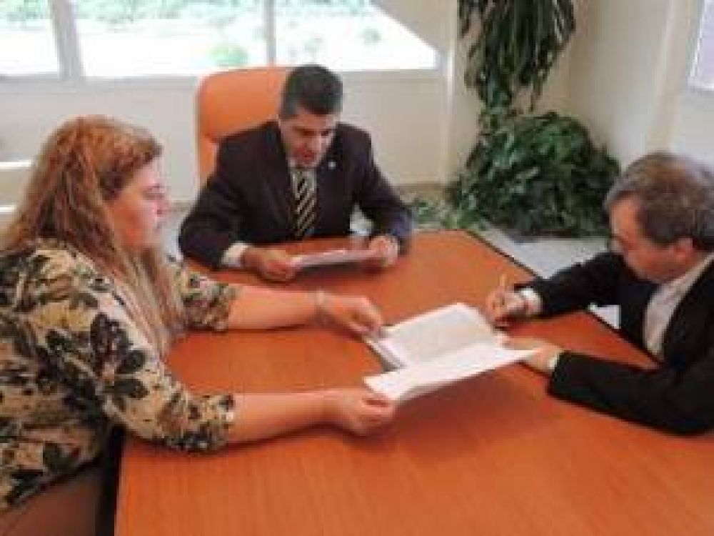 Entregar�n mil netbooks a las Escuelas P�blicas Digitales para Adulto
