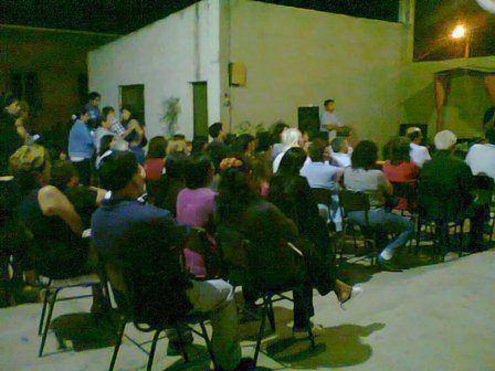 Reuni�n del Ministerio de Seguridad con vecinos de la zona sur