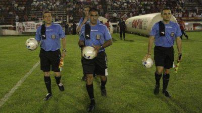 Montero ratific� la confianza hacia su terna arbitral
