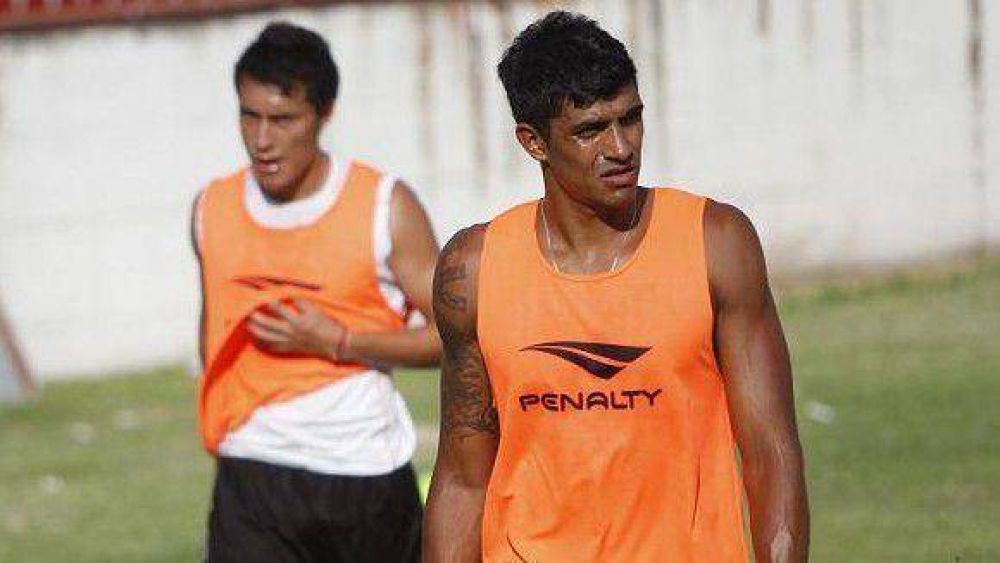 Operaron con �xito a Juan Carrera