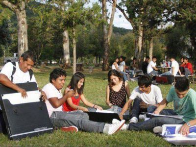 Unos 26 mil j�venes estudian en la Universidad Cat�lica